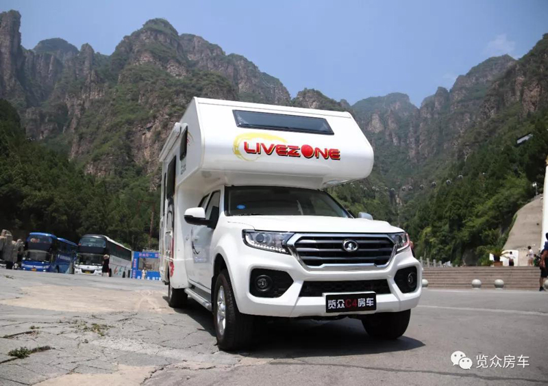 買房車為什么買四驅(qū)房車？都有哪些款式可選