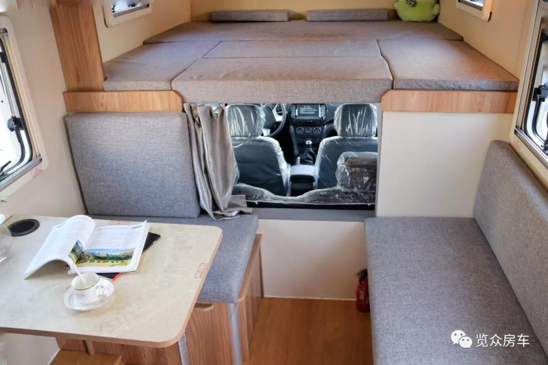 買房車為什么買四驅(qū)房車？都有哪些款式可選