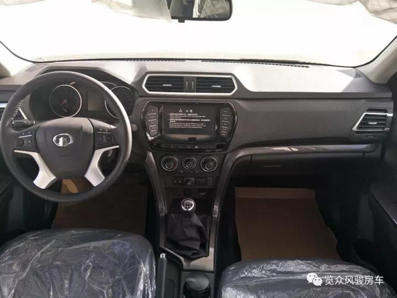 這么大的床，房車上少見，趕緊選