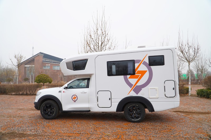 皮卡房車皮實(shí)耐用、功能齊全