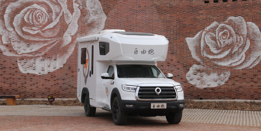 生如逆旅，一車(chē)以航：自駕游100多個(gè)城市 后半生為自己而活 58歲阿姨的逐夢(mèng)之旅